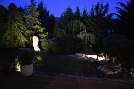 Dekorativní osvětlení sochy v zahradě zahradní reflektor Castor 4 Lightpro 12V 