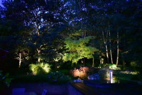 Venkovní osvětlení privátní zahrady 