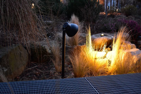 Industriální zahradní osvětlení 12V Dax a zahradní fontána 