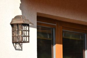 Venkovní rustikální lucerna Robers Leuchten na dům 